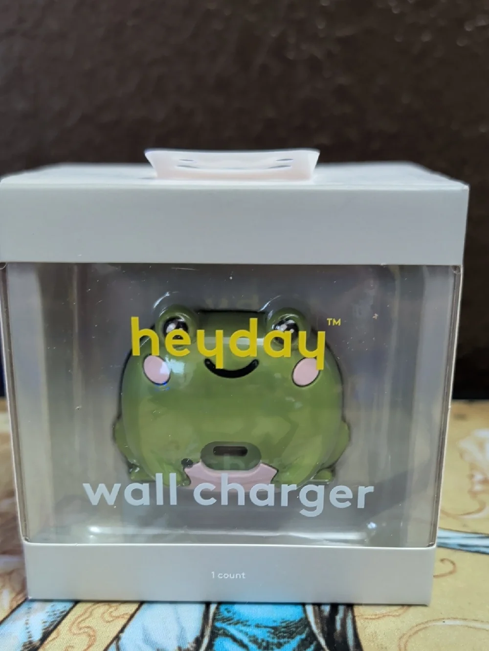 heyday Green Frog USB-C Wall Charger